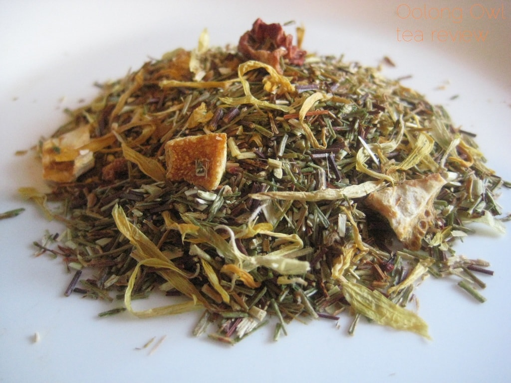 Peach Picnic from The Persimmon Tree - Oolong Owl Tea Review (1)