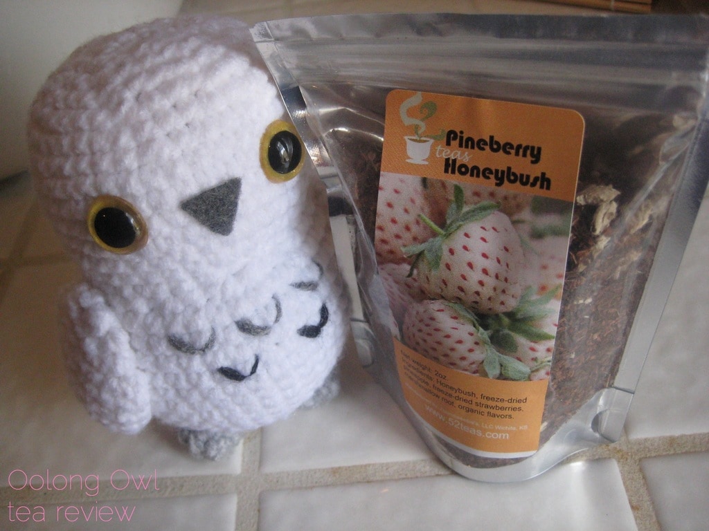 Pineberry Honeybush from 52 Teas - Oolong Owl Tea Review (2)