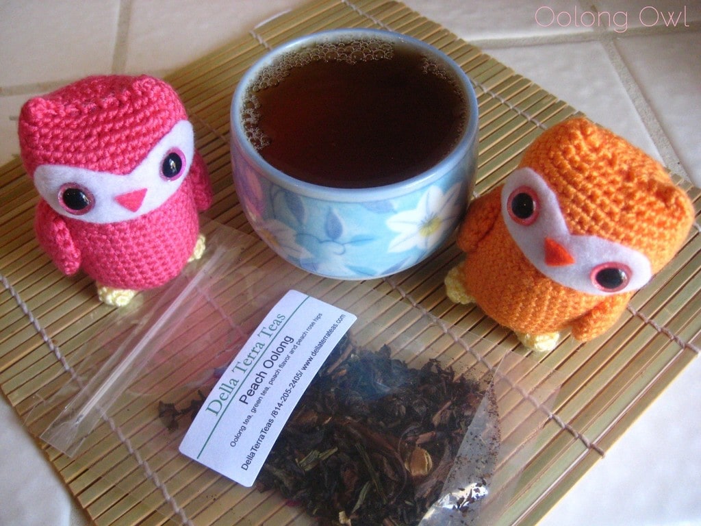 Peach Oolong from Della Terra Teas - Oolong owl tea review (4)