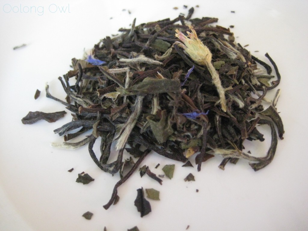 Cotton Candy White tea from 52 Teas - Oolong Owl Tea Review (2)