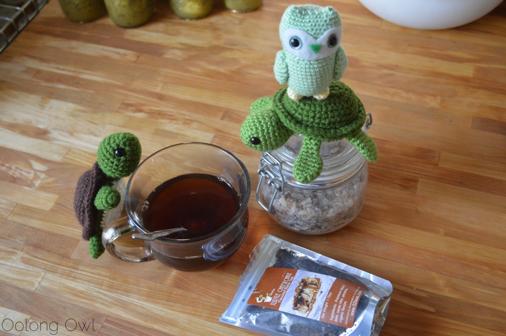 Turtle Cheesecake Black Tea from 52 Teas Zoomdweebies - Oolong Owl Tea Review (9)