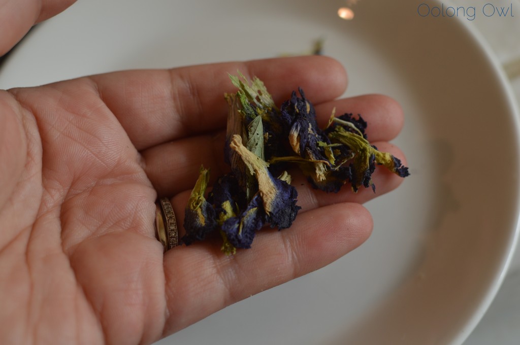 BlueChai organic herbal blue tea - Oolong Owl Tea Review (3)