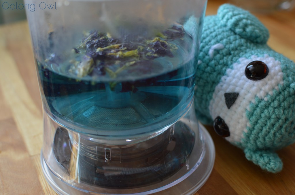 BlueChai organic herbal blue tea - Oolong Owl Tea Review (6)