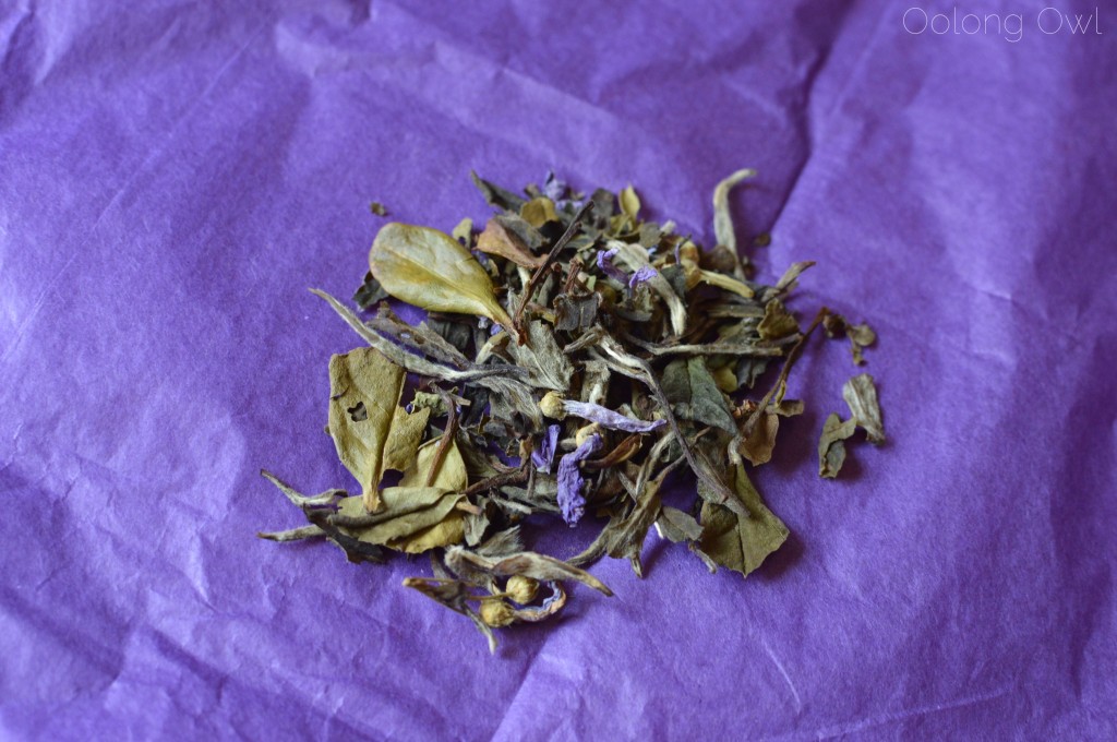 Purple Peach white tea from Steep City Teas - Oolong Owl tea review (2)