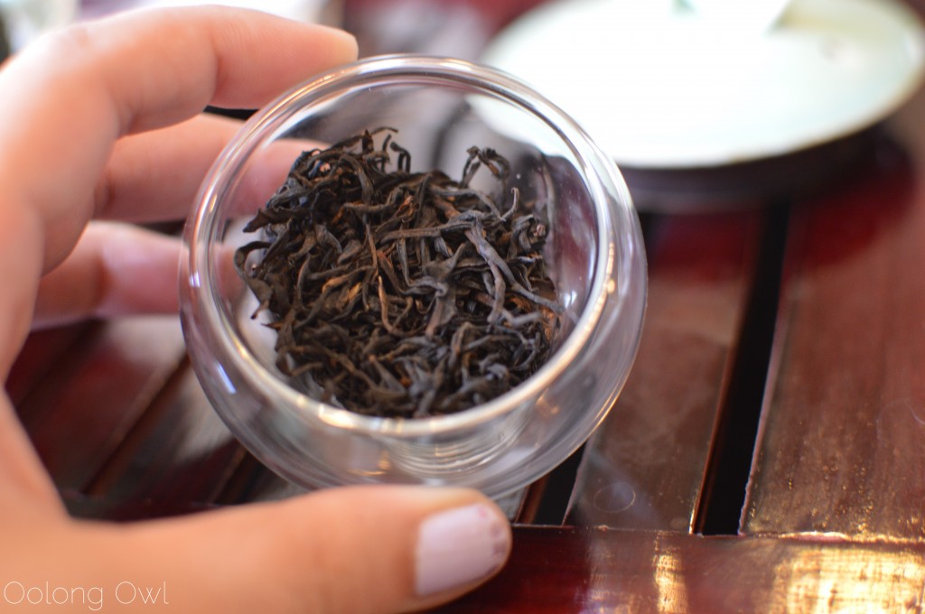 nonpareil yunnan dian hong from teavivre - oolong owl tea review (2)