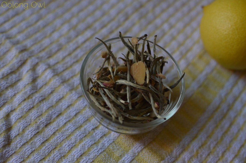 Lemon French Macaron white tea from butiki teas - oolong owl tea review (2)