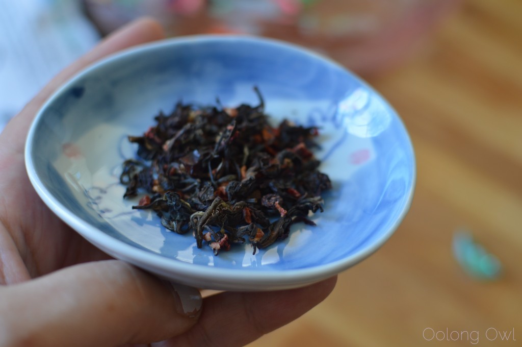 plum oolong from ocean of tea - oolong owl tea review (2)