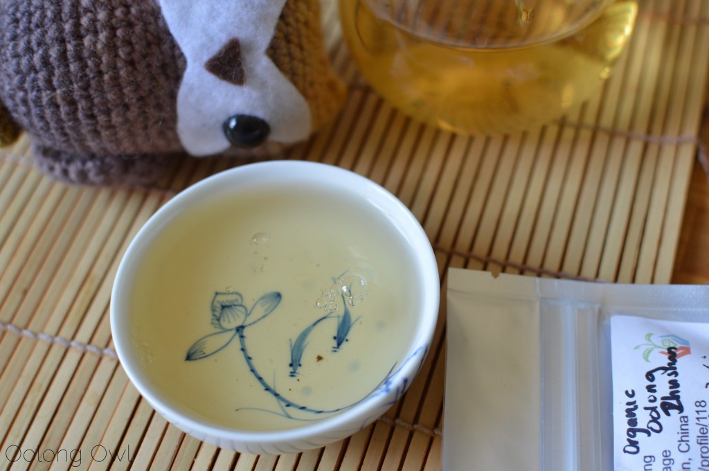 zhushan oolong goetea tealet - oolong owl tea review (4)