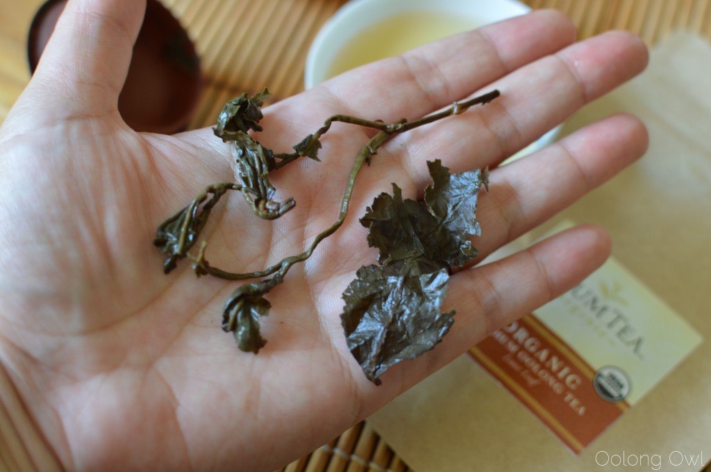 organic medium oolong aurm tea - oolong owl tea review (9)