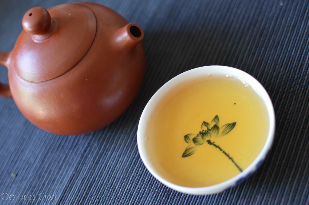 laoshan oolong from verdant tea - oolong owl tea review (4)