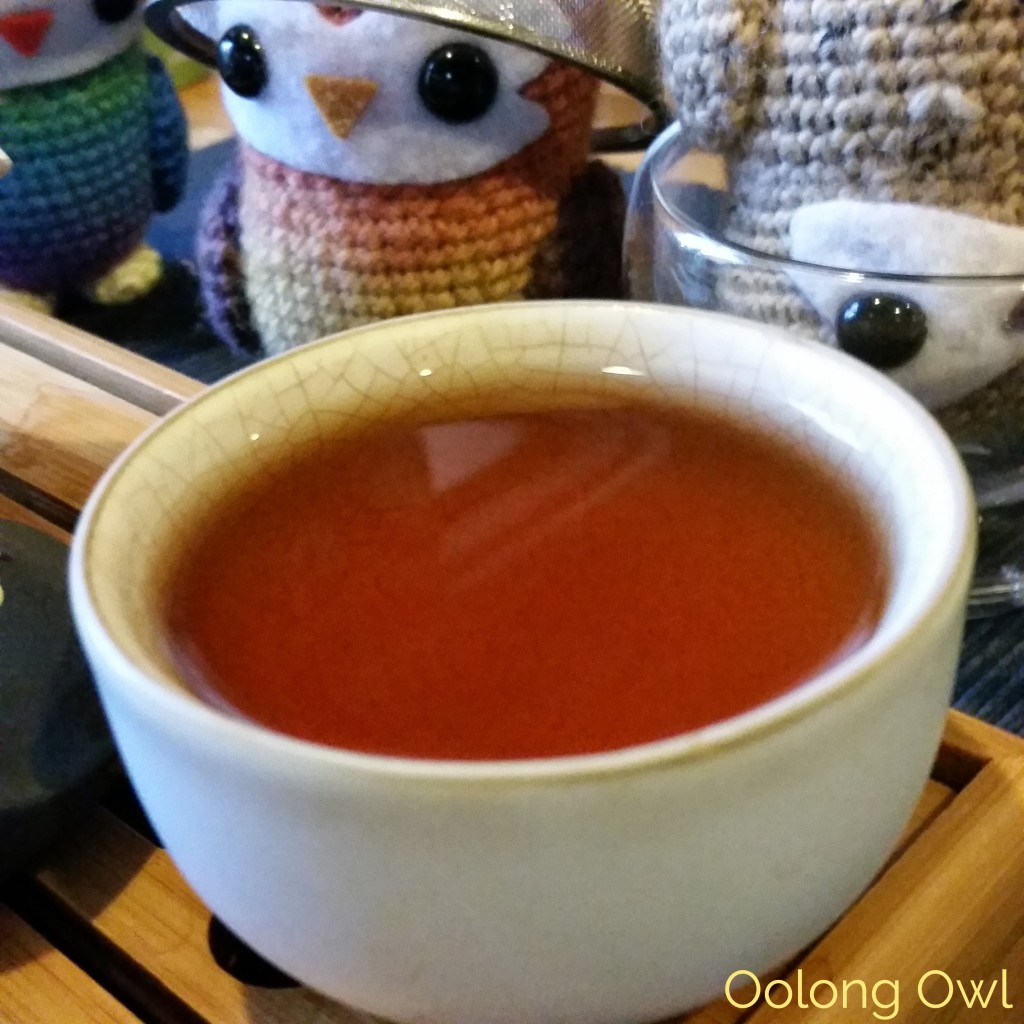 2010 Haiwan Peerless Ripe puer - oolong owl tea review (9)