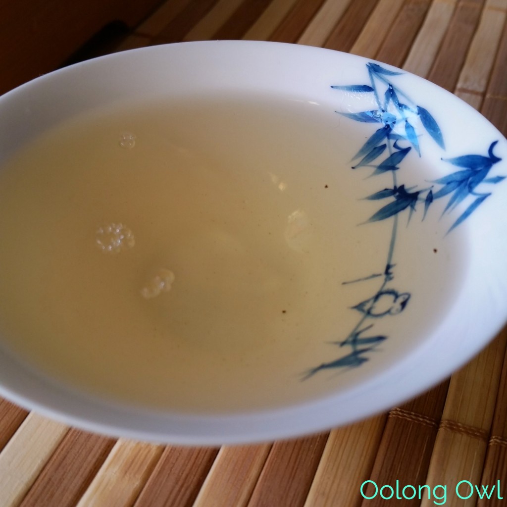 Dong Ding Jade Oolong from Palais Des thes - oolong owl tea review (3)
