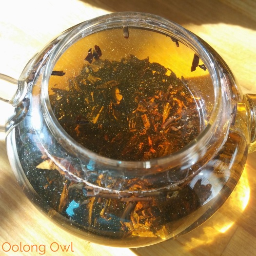 glitter and gold tea sparkle - DavidsTea - Oolong Owl Tea Review (1)
