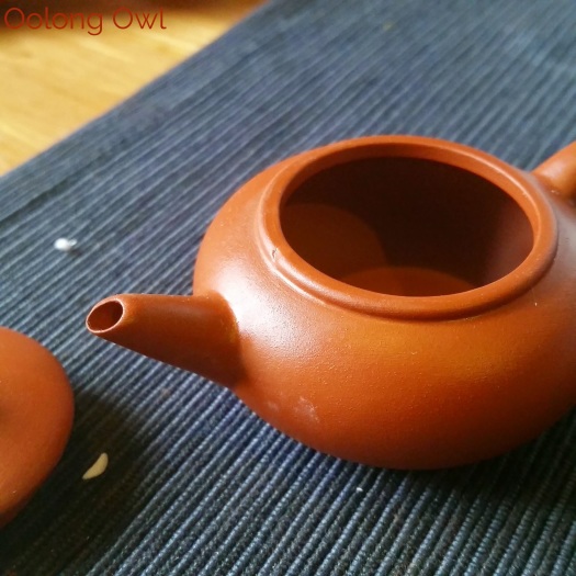 tiny yixing tea pot - Oolong Owl (5)