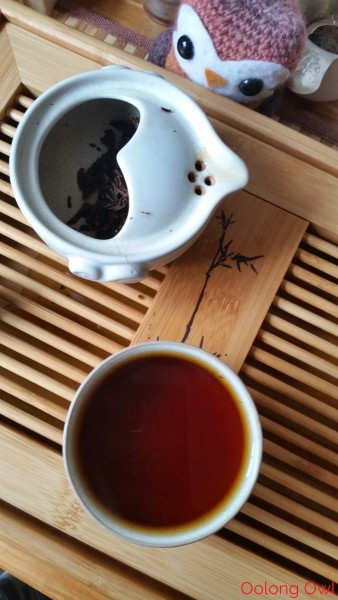 Yunnan Sourcing Spring 2013 Drunk on Red black - oolong owl tea review (5)