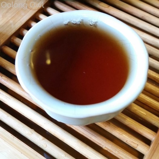 May 2015 white2tea clube - Oolong owl tea review (9)