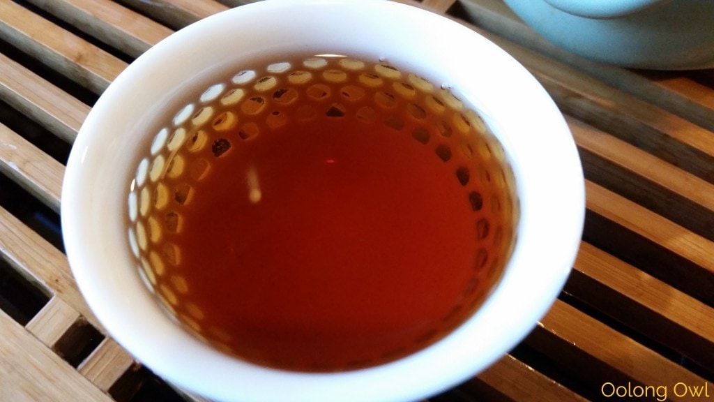 2005 denong ginseng scent - bana tea company - oolong owl tea review (5)