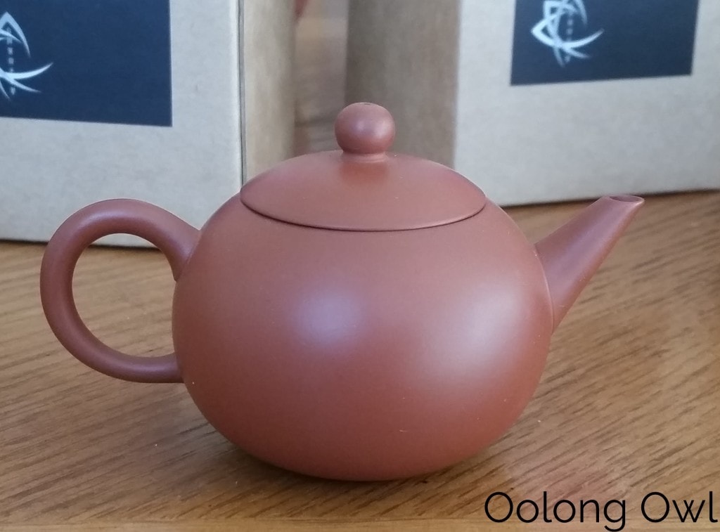 Large Shui Ping Red Clay Teapot, 200 ml - Taiwan Tea Crafts