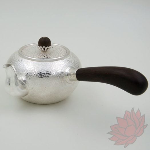 silver-wood-handled-teapot-5-800x_1024x1024